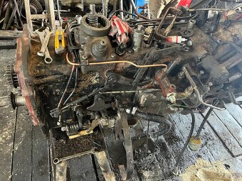 Predám kompletnú prevodovku aj s medziskrinou - 3