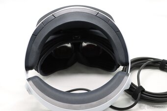 PlayStation VR2 (PS5) v krabici + Sense ovládače - 3