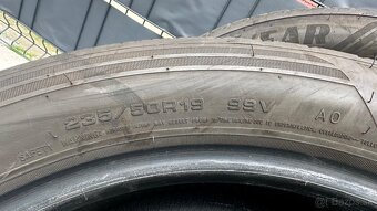 Letné pneu GoodYear 235/50 R19 - 3