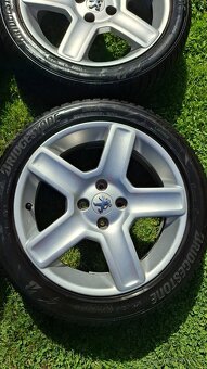 Peugeot 4x108 R17 Hlinikove disky - 3