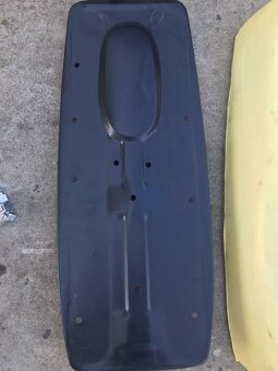 Sedadlo na Jawa 350/634 - nové /plech, molitan, poťah, spony - 3