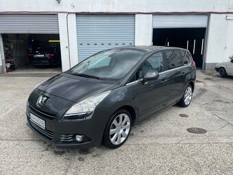Peugeot 5008 - 3