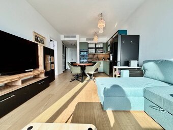 PRENÁJOM︱SKY PARK Slnečný 2i byt s výhľadom na mesto, 4. vež - 3