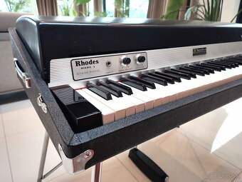 RHODES MARK I SeventyThree - rok 1975 - PREDANÉ - 3