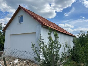 —REZERVOVANÉ—Kluknava: 2,5 izb rod.dom - 3