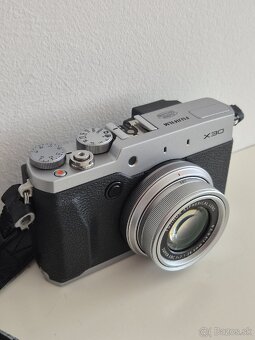 Fujifilm X30 Silver - 3