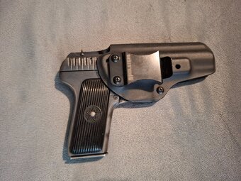 Tokarev TT33 - 3