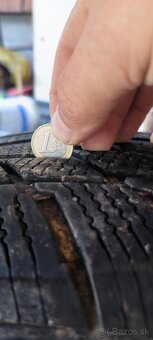 Kia Sorento 245/70r16 5x139.7 - 3