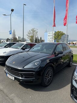 PORSCHE CAYENNE S 2020 - 3