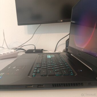 Predám herný notebook ASUS TUF Dash F15 (FX516PM)rtx 3060/i5 - 3