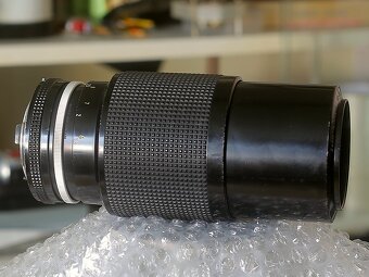 Zoom-Nikkor  80-200mm / F4,5 / Nikon F - 3