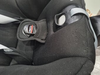 Autosedacka Maxi Cosi otočná 0-4 roky - 3