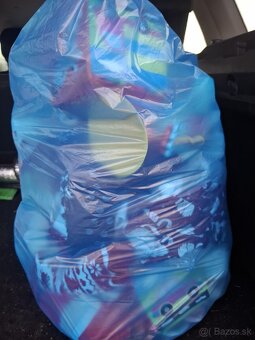 Darujem hračky + oblečenie - 3