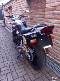 Yamaha XJR1300SP - 3