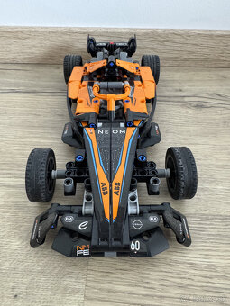 Lego Technic 42169 NEOM McLaren Formula E - 3