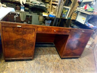 Ponúkam zachovali písací stôl - 3