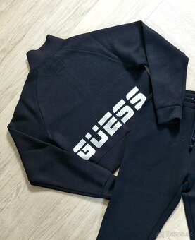 Guess cierno strieborna teplakova suprava - 3