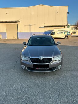 Škoda Superb Combi - 3
