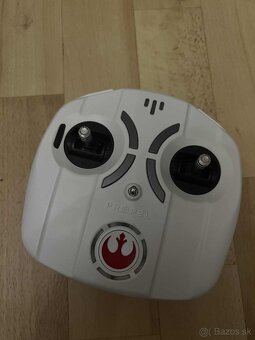 StarWars Dron - T-65 X-WING - 3