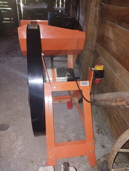Cinkulár - 3