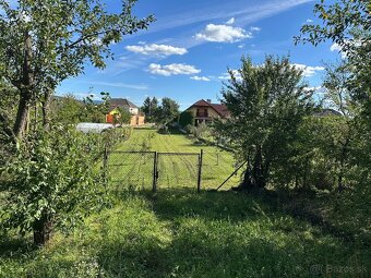 Veľký pozemok 4414m2 so stavbami- obec ŠTVRTOK-(Trenčín) - 3