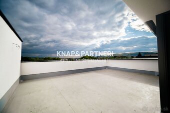 NOVOSTAVBA, AMFIK HOUSE, MEZONETOVÝ 4 IZBOVÝ BYT „D“ S TERAS - 3