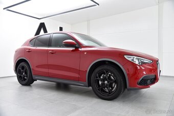 Stelvio 2.0 Turbo Veloce Q4 A/T, Xenon, ACC, Keyless - 3