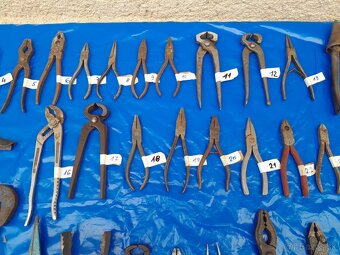 Staré historické náradie 2. - 3