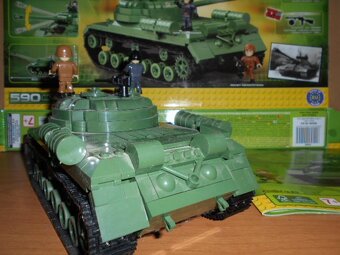 Tažky tank IS-3 - 3