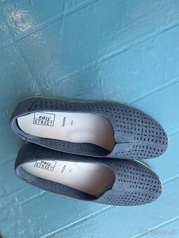 Dámske topánky 39 a converse 36,5 - 3