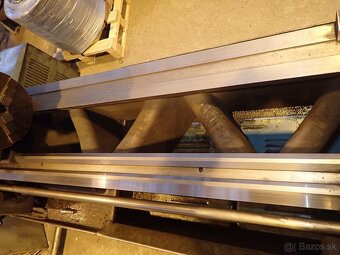 Soustruh hrotový SV 18 RD/1000 - 3