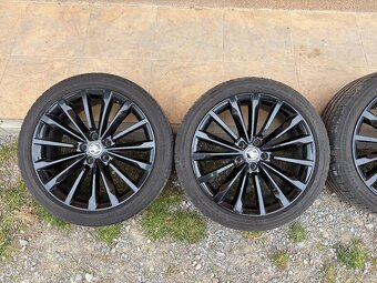 Original disky + pneu Skoda Superb 3 - 3