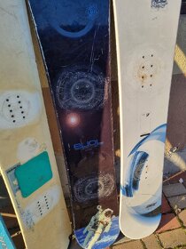 Snowboardy na predaj - 3