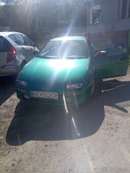 Mazda 323F - 3