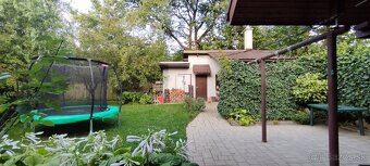 Veľký dvojpodlažný rodinný dom Vrútky - 3
