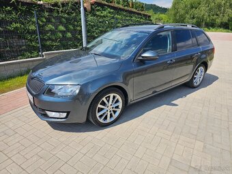 ŠKODA OCTAVIA COMBI III 2.0 TDI DSG STYLE - 3