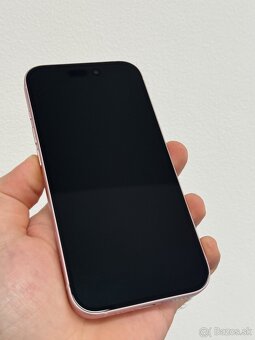 iPhone 15 128GB Pink - 3