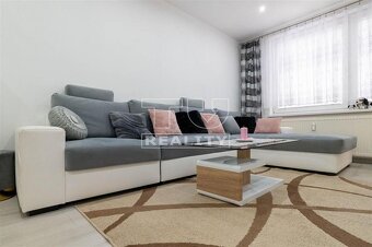REZERVOVANÉ - Zrekonštruovaný 3 izbový byt na Vlčincoch... - 3
