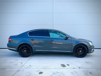 Volkswagen Passat B7 2.0TDI DSG sedan - 3