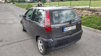 FIAT PUNTO - 3