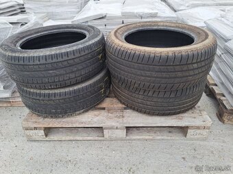 Pneu 235/55 r17 - 3