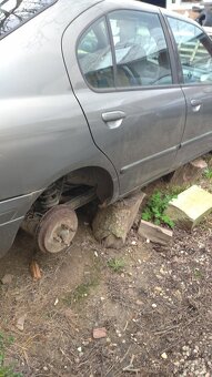 Predám na náhradné diely Nissan Primera - 3