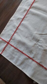 Vyšívaný obrus #10 - 3
