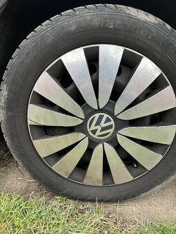 Predám sadu kolies 205/55 R16 s dezénom 8,75 - 3