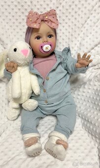 Realistická bábika Sandra - 3