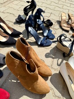 24 parov topanok - velkost 39 - 3