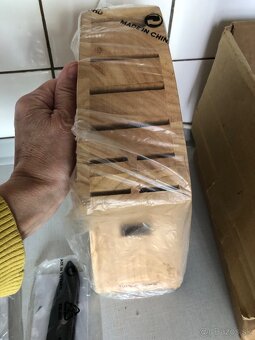 Nové nože so stojanom Tupperware - 3