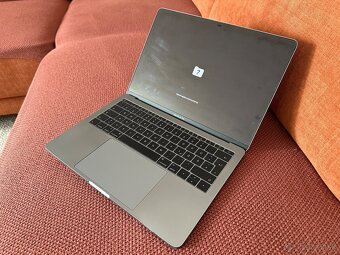 Macbook Pro 2016 13” - 3