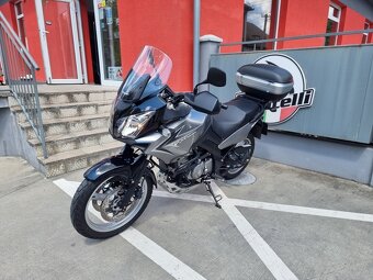 Suzuki DL650 - 3