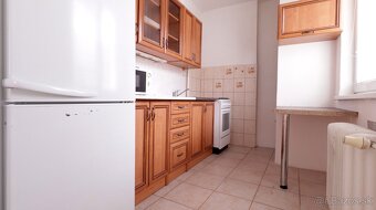 BEDES | 2 izb.byt, loggia, čiastočná rekonštrukcia, Handlová - 3